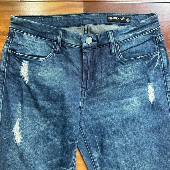 Blanc NYC Intro Distressed Raw Frayed Released Step Hem Jeans - Picture 4 of 11